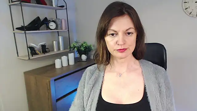 Snapshot of VivianWILD chatting on February 2025 05:09:02 PM VivianWILD online show from February 2025 05:09:02 PM