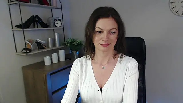 Snapshot of VivianWILD chatting on February 2025 10:58:01 AM VivianWILD online show from February 2025 10:58:01 AM