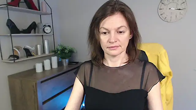 Snapshot of VivianWILD chatting on March 2025 06:47:02 AM VivianWILD online show from March 2025 06:47:02 AM