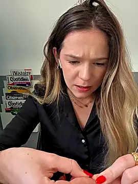 lucie mehott online show from November 2025 09:03:01 AM