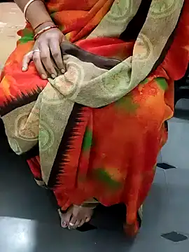 Snapshot of Januhot18 chatting on December 2024 12:23:01 PM Januhot18 online show from December 2024 12:23:01 PM