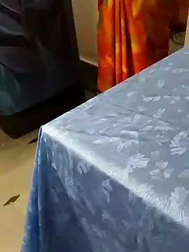 Snapshot of Januhot18 chatting on December 2024 04:41:02 AM Januhot18 online show from December 2024 04:41:02 AM