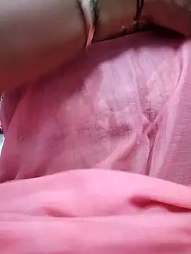 Snapshot of Januhot18 chatting on December 2024 03:57:02 PM Januhot18 online show from December 2024 03:57:02 PM