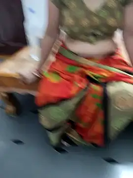 Snapshot of Januhot18 chatting on February 2025 10:48:01 AM Januhot18 online show from February 2025 10:48:01 AM