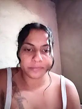 Snapshot of Giselabrunette25 chatting on October 2025 10:21:02 PM Giselabrunette25 online show from October 2025 10:21:02 PM