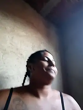 Snapshot of Giselabrunette25 chatting on November 2025 09:48:01 PM Giselabrunette25 online show from November 2025 09:48:01 PM