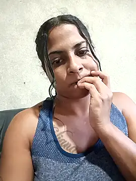 Snapshot of Giselabrunette25 chatting on November 2025 10:20:02 PM Giselabrunette25 online show from November 2025 10:20:02 PM