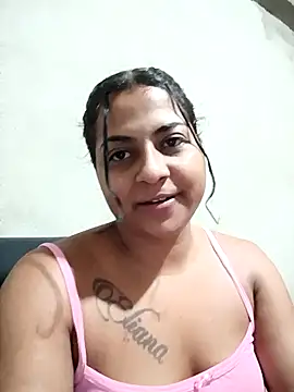 Snapshot of Giselabrunette25 chatting on December 2025 10:02:01 AM Giselabrunette25 online show from December 2025 10:02:01 AM