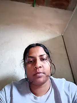 Giselabrunette25 online show from February 2026 10:19:01 PM