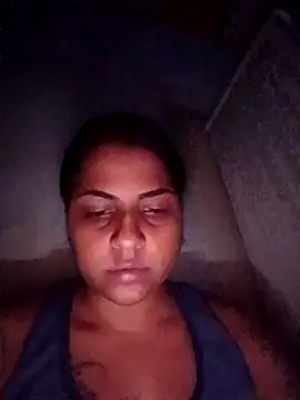 Giselabrunette25 online show from February 2026 12:33:02 AM