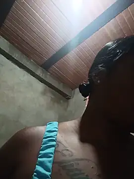 Giselabrunette25 online show from June 2026 01:50:01 AM
