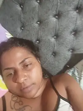 Giselabrunette25 online show from July 2026 03:33:02 AM