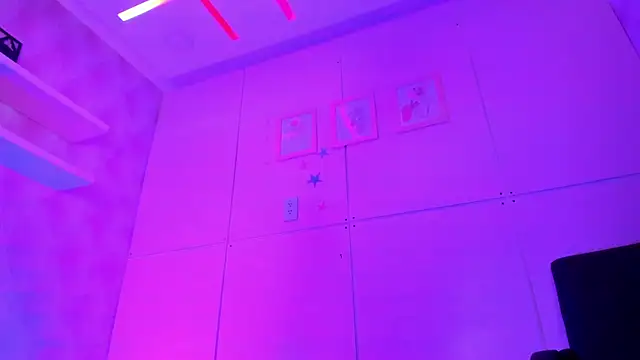 Hilary-banks online show from January 2025 11:00:01 AM