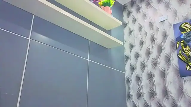 Hilary-banks online show from September 2025 04:44:01 AM