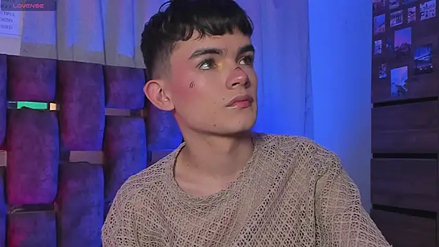 Angelo 018 online show from February 2025 05:52:02 AM