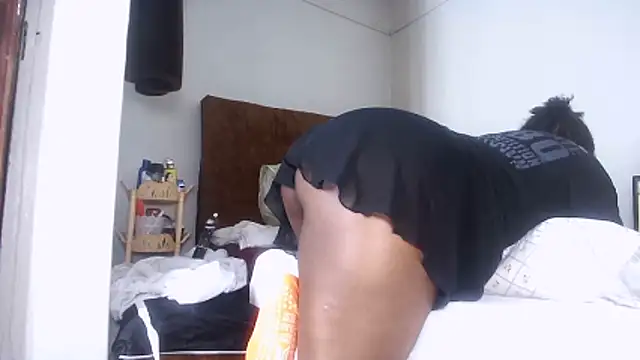 shoshortyy online show from April 2026 06:41:01 PM