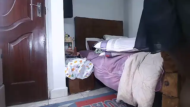 shoshortyy online show from June 2026 05:59:01 PM