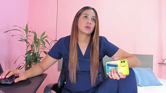 Alana Suares1 online show from March 2025 08:29:02 PM