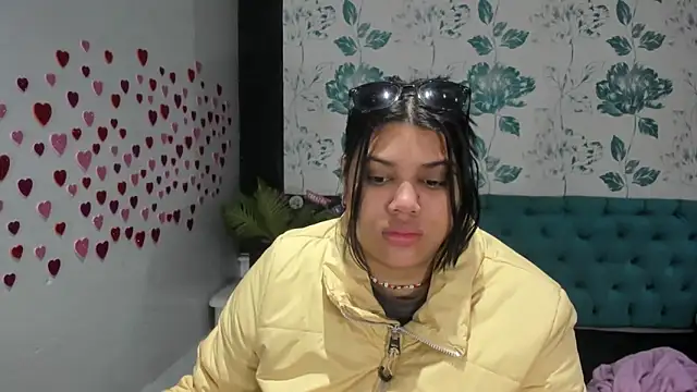 LindaBreeS online show from February 2025 01:38:02 PM