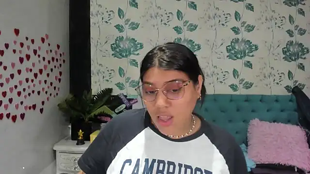 LindaBreeS online show from February 2025 04:53:02 PM