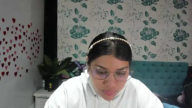 LindaBreeS online show from February 2025 02:09:02 PM