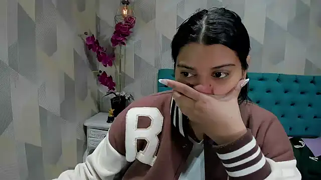 LindaBreeS online show from October 2025 01:53:01 PM