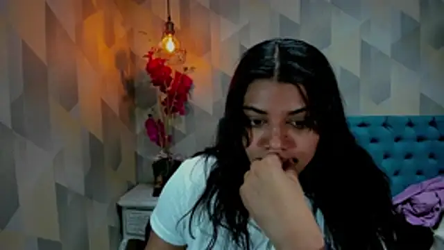 LindaBreeS online show from March 2026 04:59:01 PM