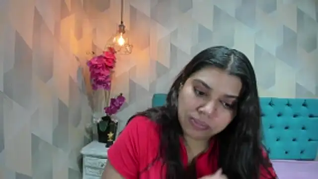LindaBreeS online show from June 2026 02:27:02 PM