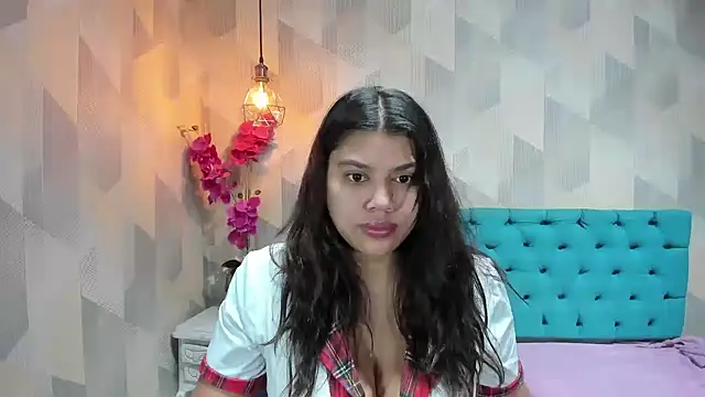LindaBreeS online show from June 2026 10:48:01 AM