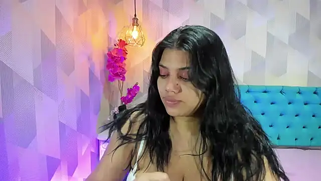 LindaBreeS online show from July 2026 02:08:02 PM
