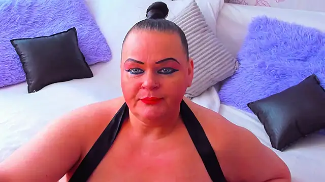 Snapshot of MilanaBiegert chatting on February 2025 08:28:02 AM MilanaBiegert online show from February 2025 08:28:02 AM