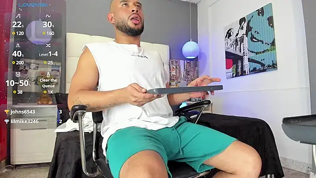 Snapshot of THIAGOXBIG chatting on March 2025 08:40:02 AM THIAGOXBIG online show from March 2025 08:40:02 AM