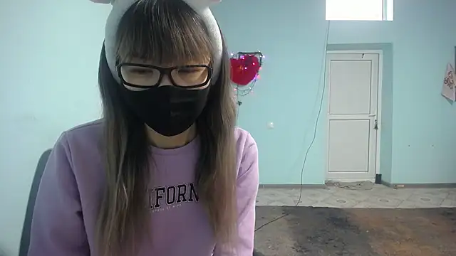 elllaaxx online show from February 2025 03:37:01 AM