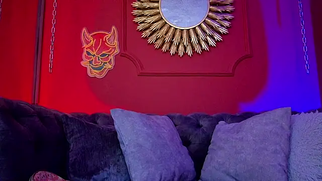 Snapshot of Julieta_Russell chatting on September 2025 12:39:01 PM Julieta Russell online show from September 2025 12:39:01 PM