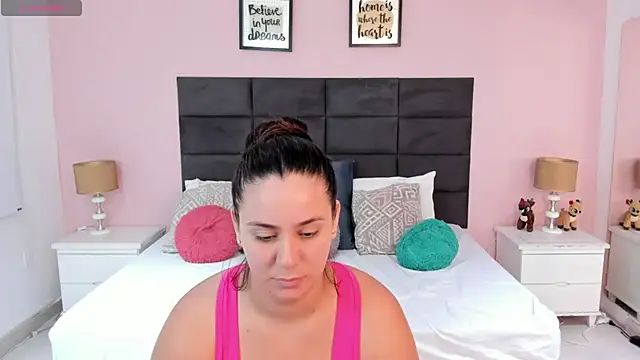 MadisonJenner online show from November 2025 11:20:01 AM