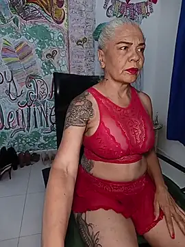 freyadevil333 online show from February 2026 06:42:02 AM