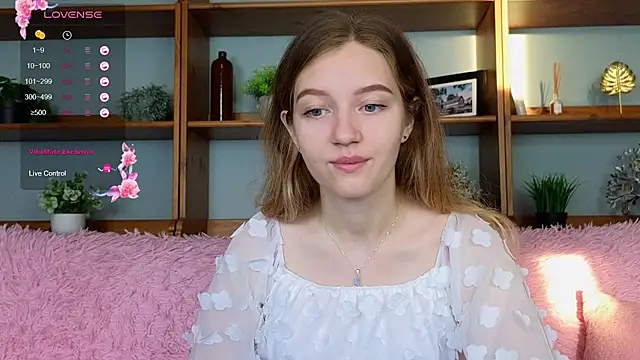 Ksuhesa online show from October 2025 02:12:01 AM