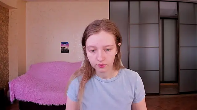 Ksuhesa online show from April 2026 03:26:01 AM