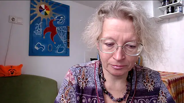 Snapshot of Zosya1111 chatting on January 2025 09:08:01 AM Zosya1111 online show from January 2025 09:08:01 AM