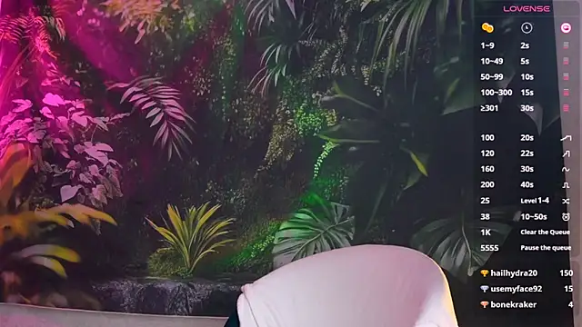 soffy  kisss online show from March 2025 07:37:02 PM