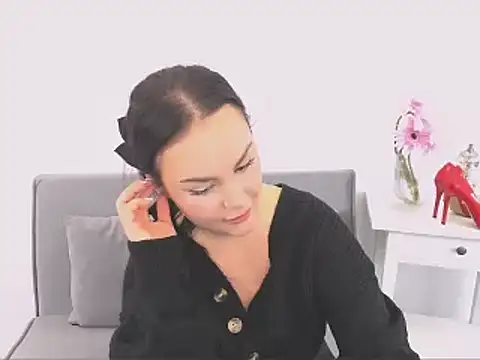 Snapshot of KendalNew chatting on December 2024 08:13:01 PM KendalNew online show from December 2024 08:13:01 PM