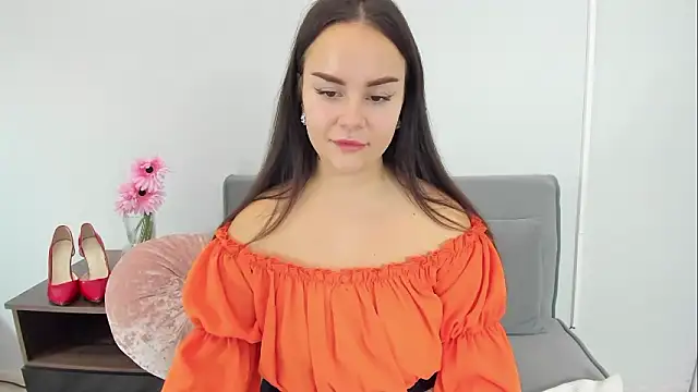 Snapshot of KendalNew chatting on October 2025 05:02:02 PM KendalNew online show from October 2025 05:02:02 PM