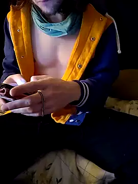 Snapshot of dickdaddydeadpool chatting on January 2025 04:23:02 PM dickdaddydeadpool online show from January 2025 04:23:02 PM