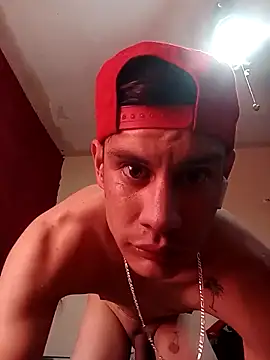 Snapshot of chicovergudo27 chatting on December 2024 08:15:02 PM chicovergudo27 online show from December 2024 08:15:02 PM