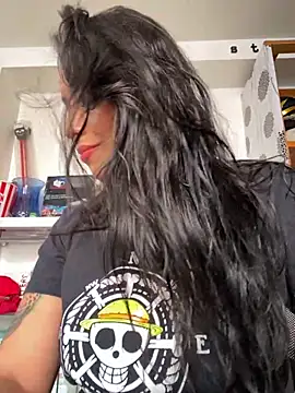 Snapshot of foxxy_nasty chatting on November 2025 04:18:01 PM foxxy nasty online show from November 2025 04:18:01 PM