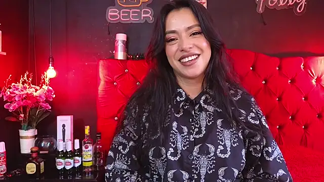 Snapshot of foxxy_nasty chatting on December 2025 05:18:02 PM foxxy nasty online show from December 2025 05:18:02 PM