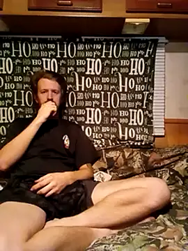 Snapshot of hothippie420 chatting on December 2024 12:47:01 AM hothippie420 online show from December 2024 12:47:01 AM