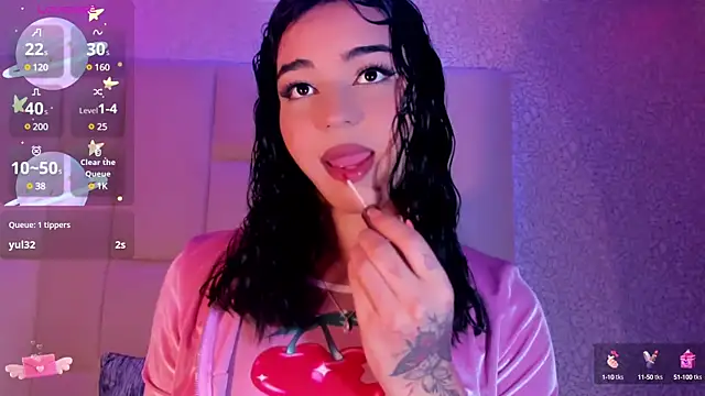 Snapshot of Summer_walkerr chatting on February 2025 12:37:02 PM Summer walkerr online show from February 2025 12:37:02 PM