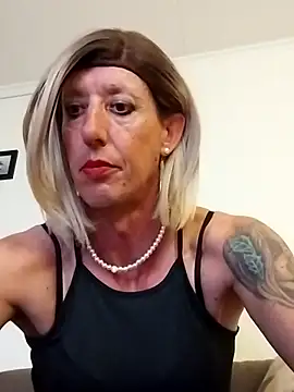 AlexiaXXL online show from April 2026 02:39:01 AM