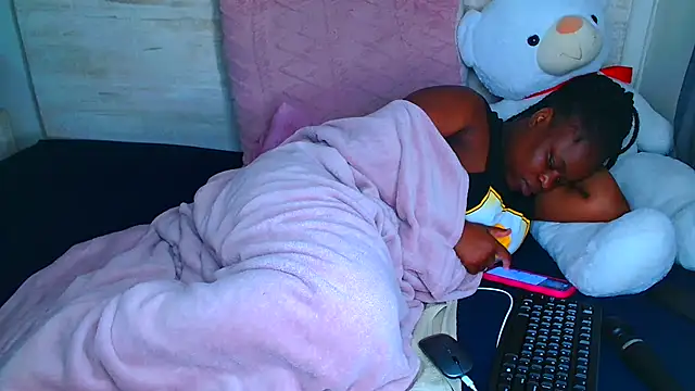 Snapshot of chocolete_candy chatting on November 2025 03:05:02 AM chocolete candy online show from November 2025 03:05:02 AM